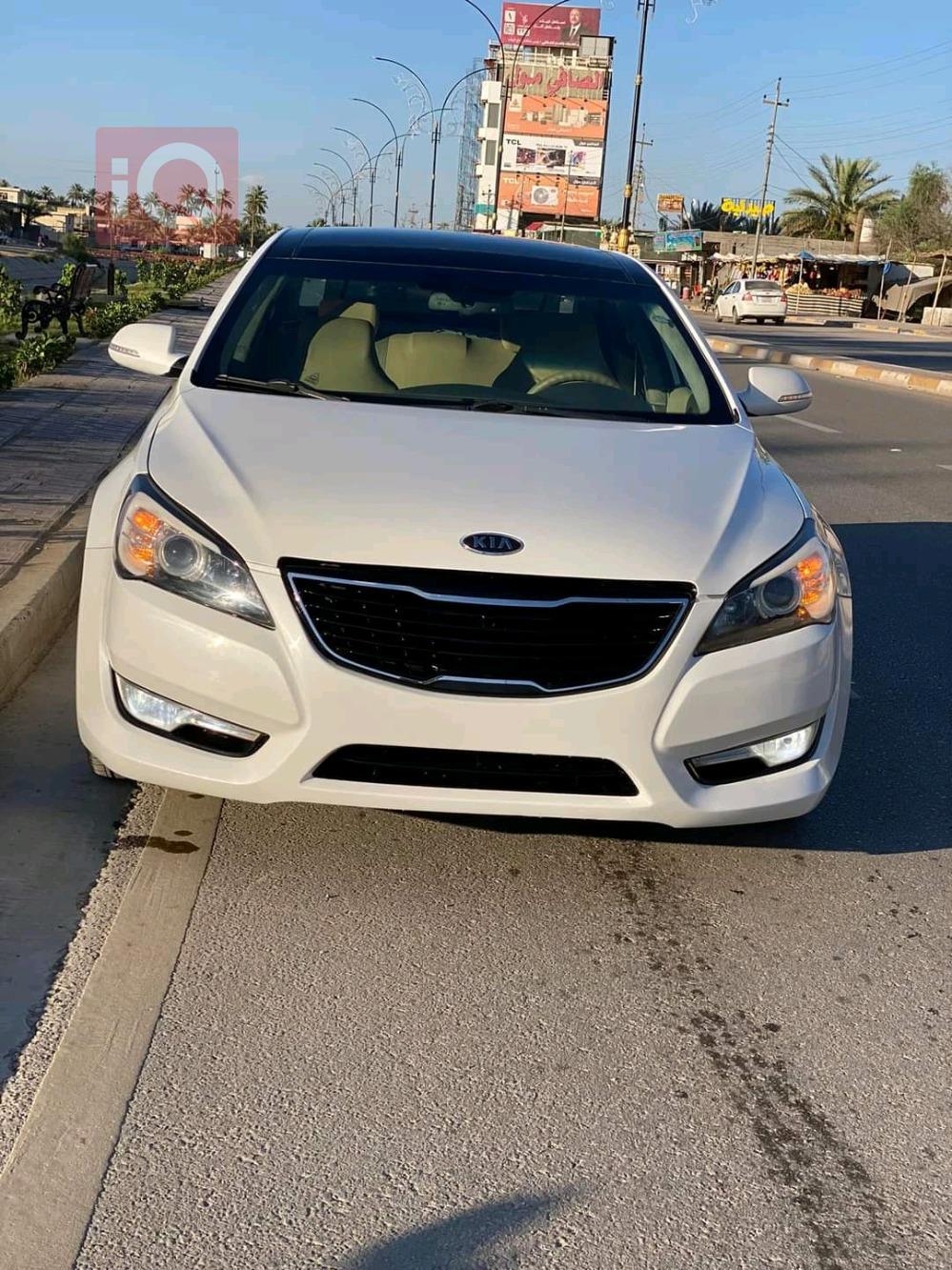 كيا كادينزا